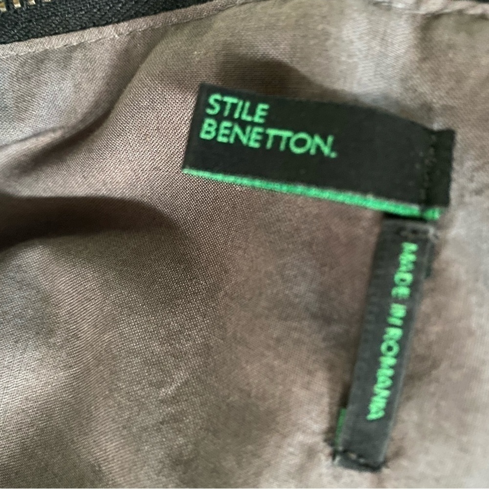 Stile Benetton Dress Size Small in Very Nice Condition - Picture 7 of 11